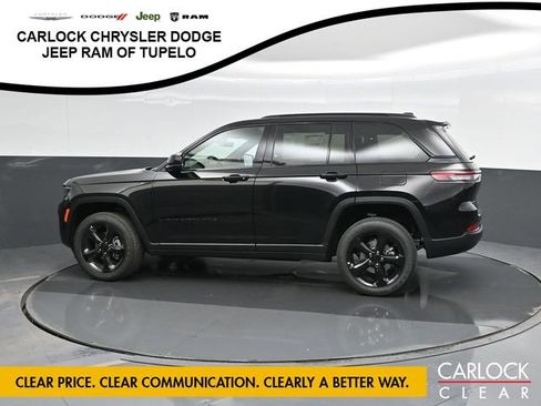 New 2025 Jeep Grand Cherokee Altitude image 7