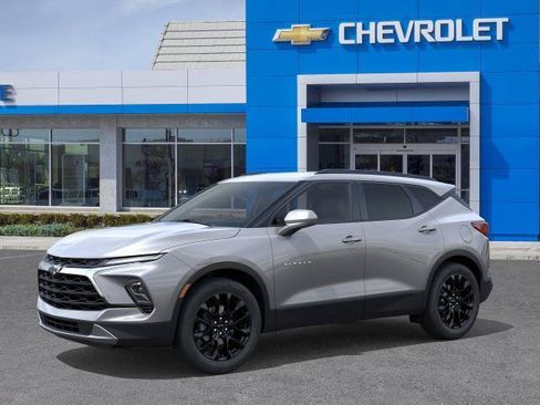 New 2026 Chevrolet Blazer LT w/ Convenience Package FWD image 26
