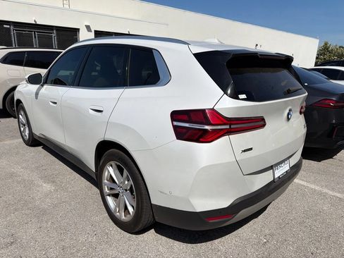 Certified 2025 BMW X3 xDrive30i w/ Convenience Package AWD/4WD image 3