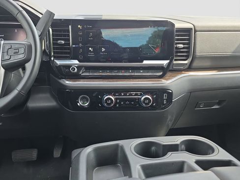 Used 2024 GMC Sierra 1500 Elevation AWD/4WD image 14