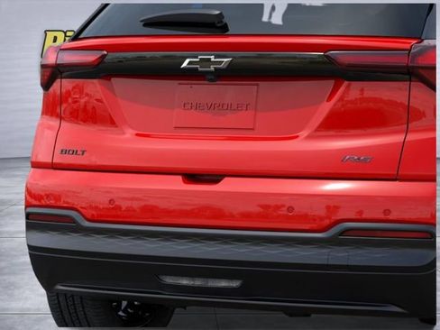New 2027 Chevrolet Bolt RS w/ Super Cruise Package FWD image 14