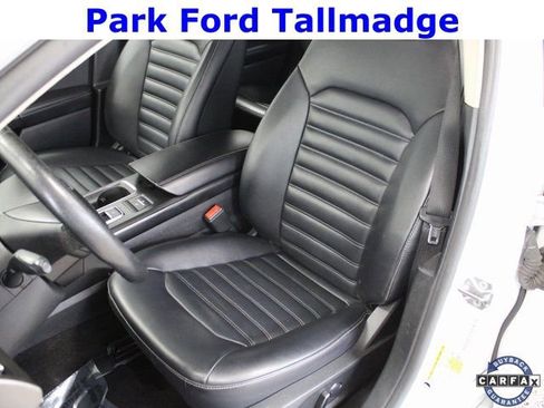 Used 2020 Ford Fusion SEL image 12