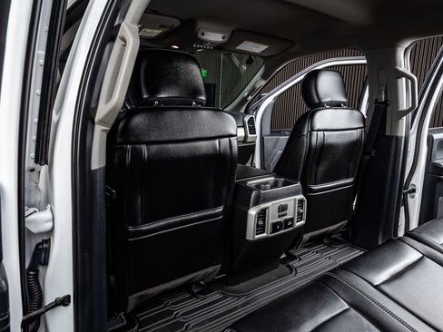 Used 2020 Ford F250 Lariat image 33