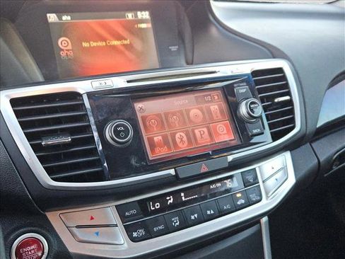 Used 2013 Honda Accord EX image 8