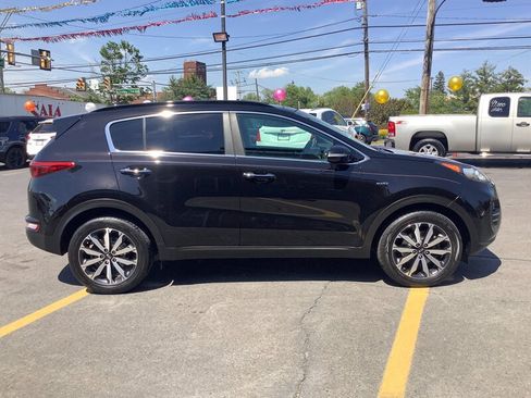 Used 2018 Kia Sportage EX w/ EX Premium Package AWD/4WD image 8