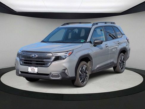 Certified 2025 Subaru Forester Limited image 4