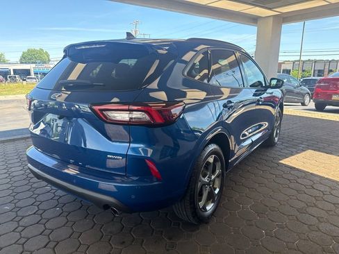 Used 2023 Ford Escape ST-Line w/ Tech Pack #1 AWD/4WD image 6
