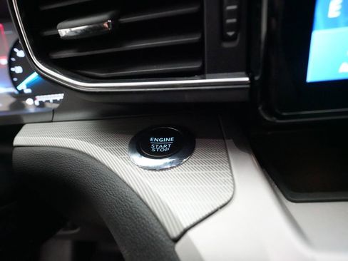 Used 2023 Ford Explorer XLT w/ Equipment Group 202A image 32