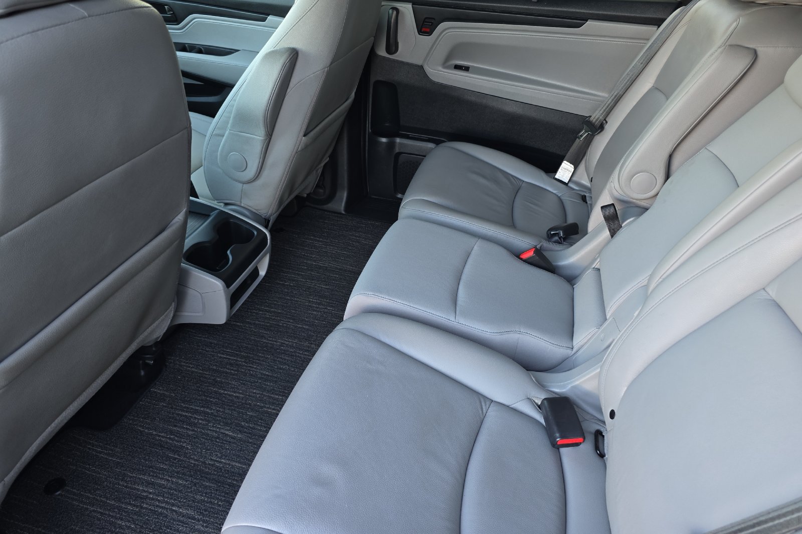 Used 2024 Honda Odyssey EX-L image 11