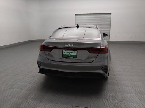 Used 2023 Kia Forte LXS w/ LXS Technology Package image 7