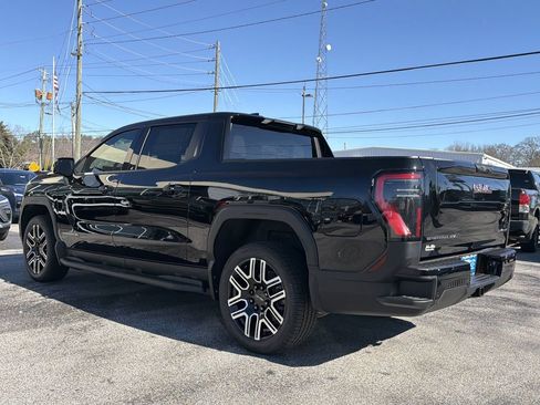 New 2026 GMC Sierra EV Elevation image 17