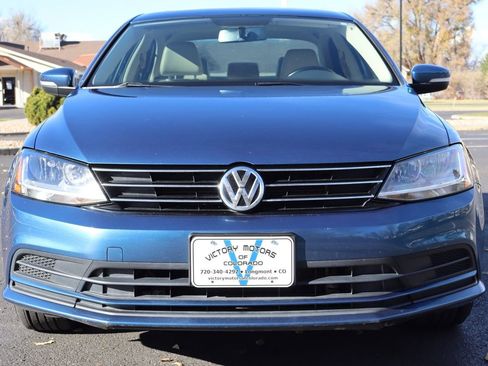 Used 2017 Volkswagen Jetta SE image 13