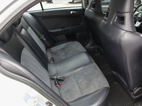 Used 2011 Mitsubishi Lancer Evolution MR image 27