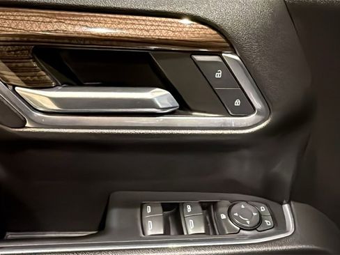 Used 2022 Chevrolet Silverado 1500 LT image 21