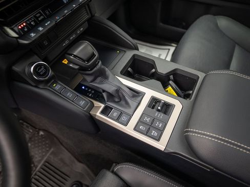 Used 2025 Toyota Land Cruiser w/ Premium Package image 28