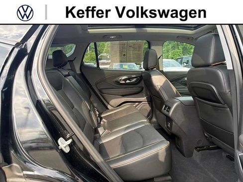 Used 2023 GMC Terrain AT4 AWD/4WD image 30