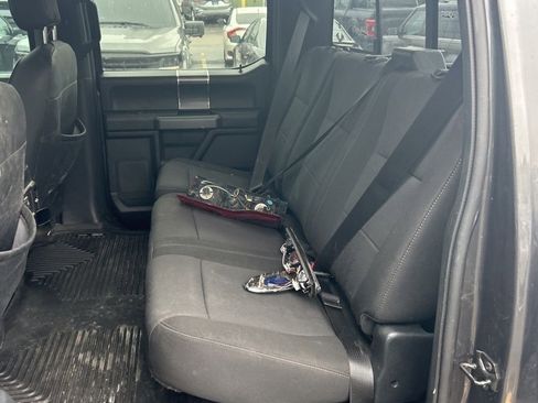 Used 2018 Ford F150 XLT w/ Equipment Group 302A Luxury image 15