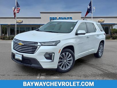 Used 2023 Chevrolet Traverse Premier w/ LPO, Floor Liner Package