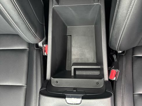 Used 2025 Nissan Murano SL image 18