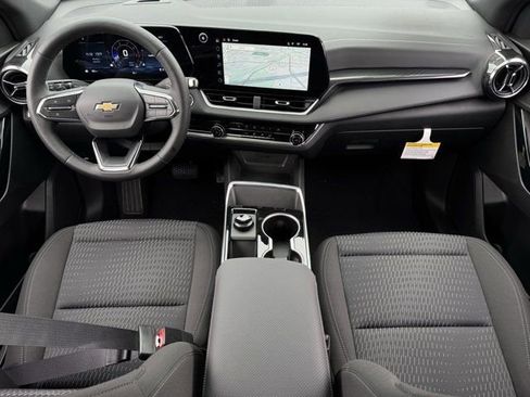 New 2026 Chevrolet Equinox LT image 10