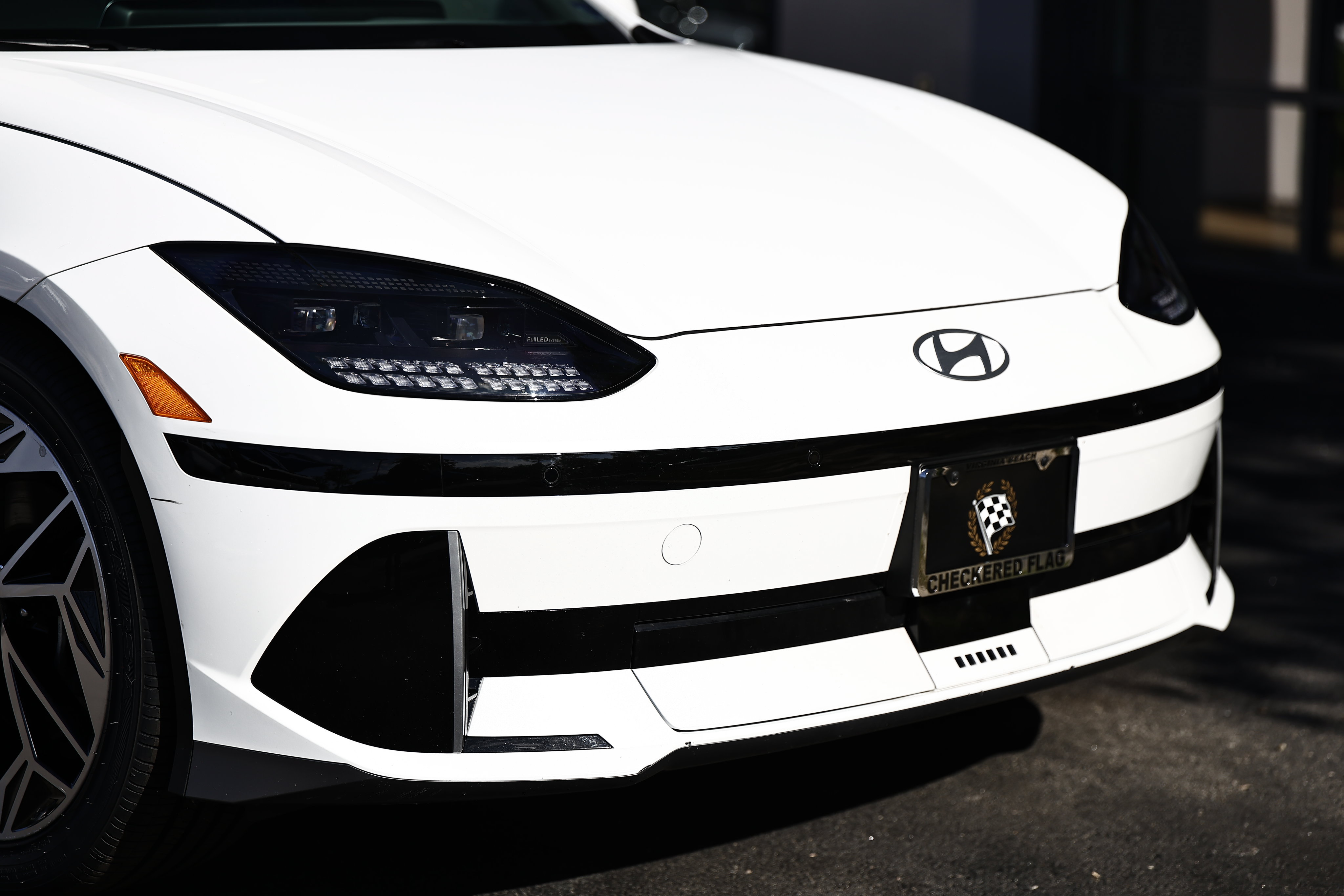 Used 2023 Hyundai Ioniq 6 SEL w/ Cargo Package RWD image 2