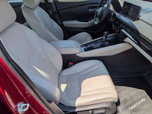 Used 2023 Honda Accord Touring image 28