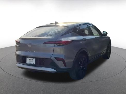 Used 2025 Buick Envista Sport Touring image 14