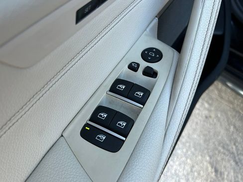 Used 2022 BMW 540i w/ M Sport Package RWD image 34