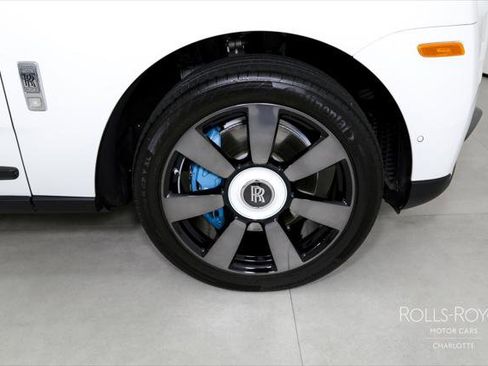 Certified 2023 Rolls-Royce Cullinan w/ Cullinan Package AWD/4WD image 42