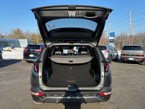 Used 2023 Hyundai Tucson Limited image 11