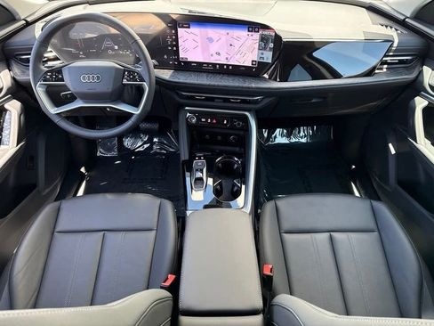 Certified 2025 Audi Q5 Premium w/ Convenience Package AWD/4WD image 13