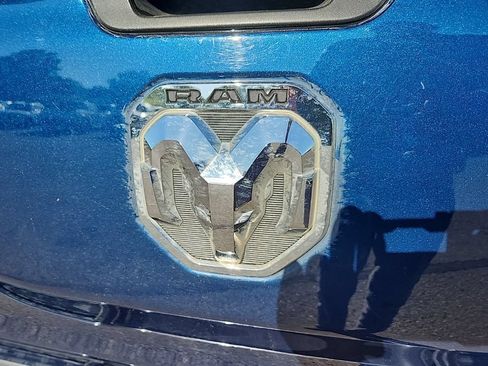 Used 2023 RAM 1500 Big Horn AWD/4WD image 40
