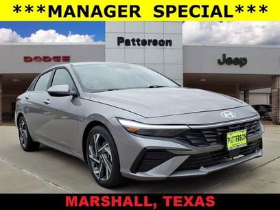 Used 2025 Hyundai Elantra Limited