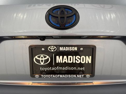 Used 2021 Toyota Highlander Limited AWD/4WD image 49
