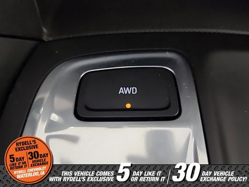 Certified 2020 Chevrolet Equinox LT image 34