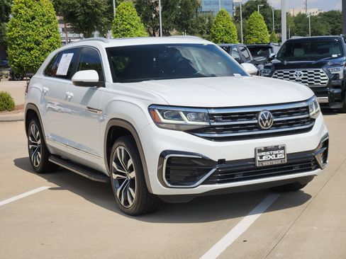 Used 2020 Volkswagen Atlas Cross Sport SEL R-Line AWD/4WD image 3