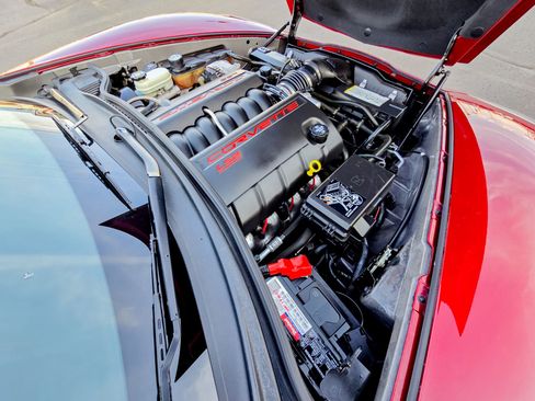 Used 2006 Chevrolet Corvette Convertible w/ Preferred Equipment Group image 38