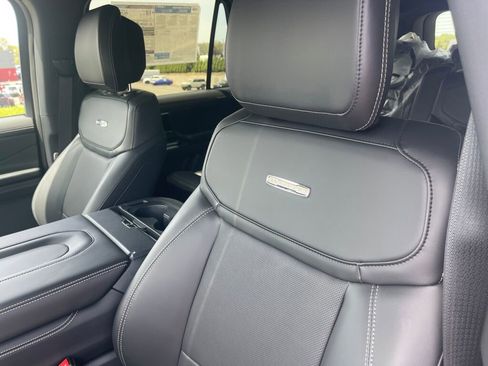 New 2026 Ford Expedition Max Platinum AWD/4WD image 9