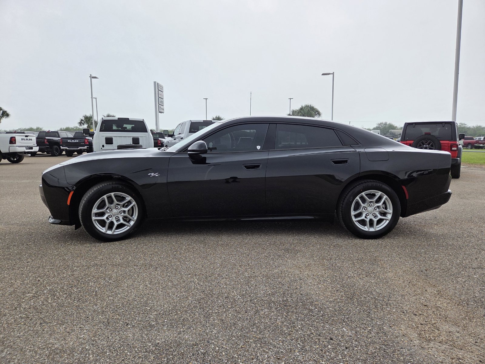 New 2026 Dodge Charger R/T AWD/4WD image 4