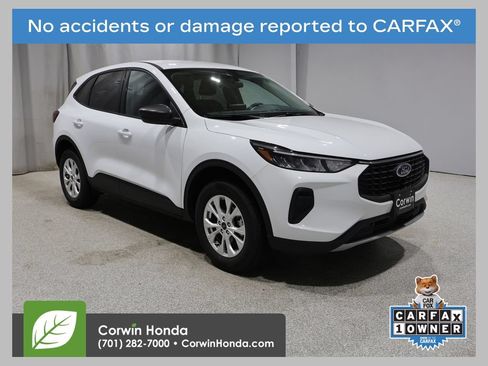 Used 2025 Ford Escape Active AWD/4WD image 1