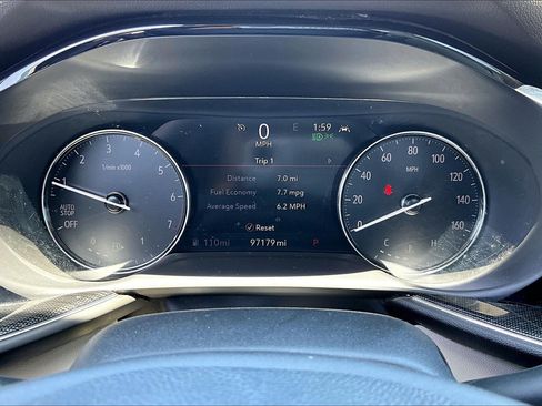 Used 2021 Buick Envision Essence FWD image 21