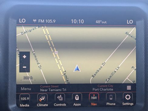 Used 2020 Jeep Wrangler Unlimited Sahara image 28