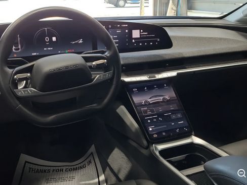 Used 2025 Lucid Air Pure RWD image 5