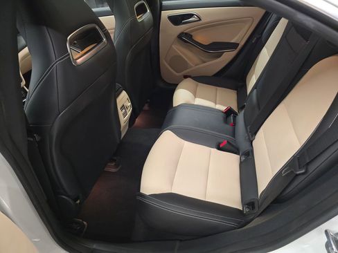 Used 2019 Mercedes-Benz CLA 250 4MATIC image 28