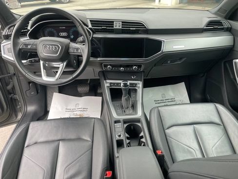 Used 2025 Audi Q3 2.0T Premium AWD/4WD image 13