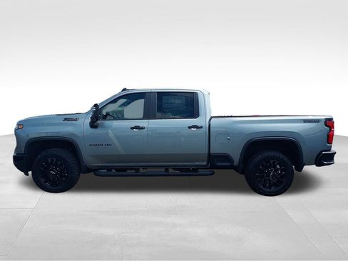 New 2026 Chevrolet Silverado 2500 LT w/ Trail Boss Package AWD/4WD image 2
