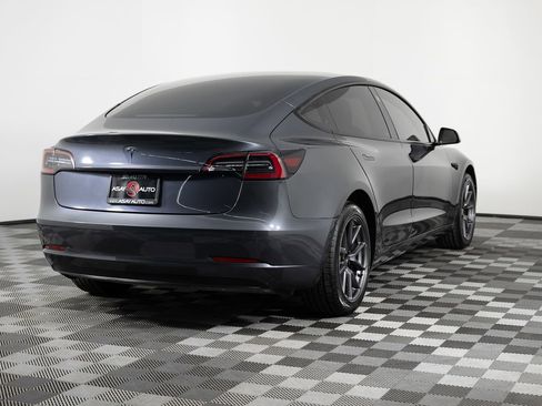 Used 2021 Tesla Model 3 Standard Range image 7