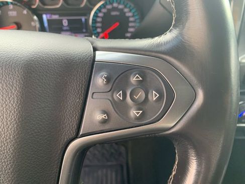 Used 2018 Chevrolet Silverado 1500 LT w/ All Star Edition image 24