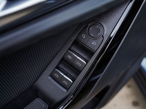 New 2026 Chevrolet Equinox RS w/ Convenience Package III image 17