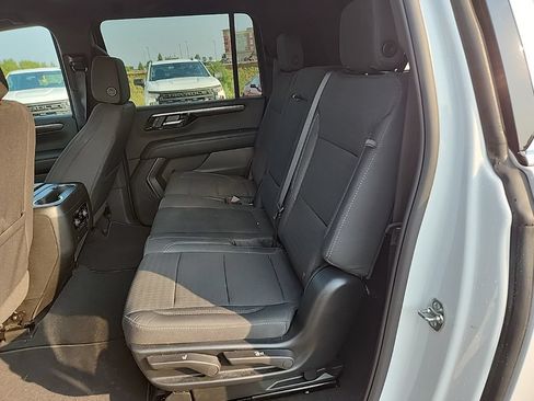 Certified 2025 Chevrolet Suburban LS w/ Max Trailering Package AWD/4WD image 42